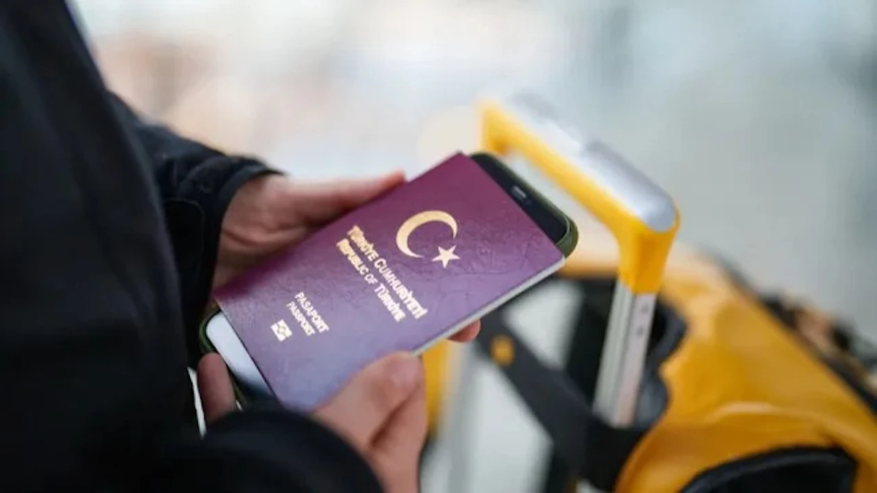 Türk vatandaşlarına Karadağ'dan kötü haber: Vize dönemi başlıyor