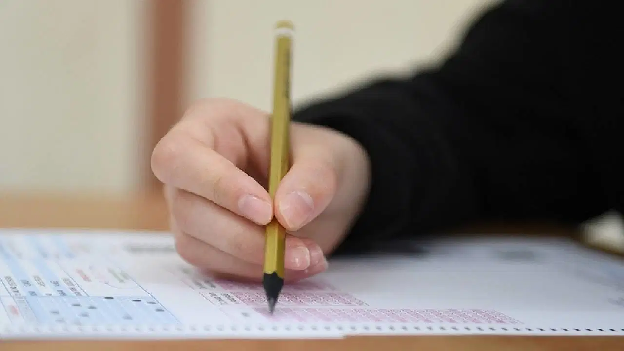 ÖSYM duyurdu: Öğretmenler için yurtdışı diploma denklik sınavının sonucu açıklandı