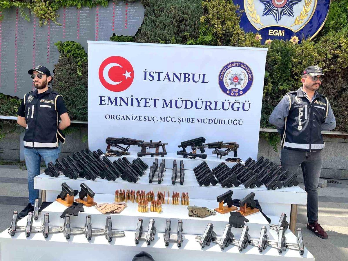Otokoç'a silahlı saldırı ve Can Polat cinayetinde sıcak gelişme: Uzun namlulu silah ve tabancalar ele geçirildi