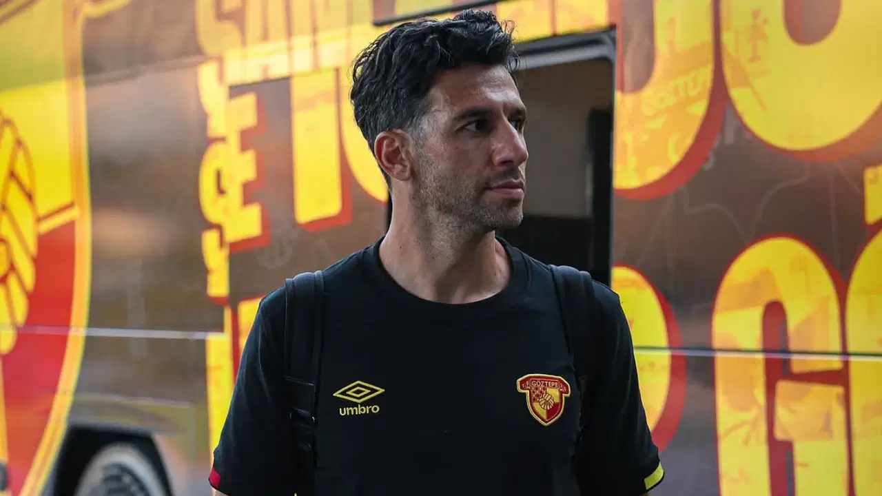 Göztepe açıkladı: İsmail Köybaşı'dan emeklilik kararı!