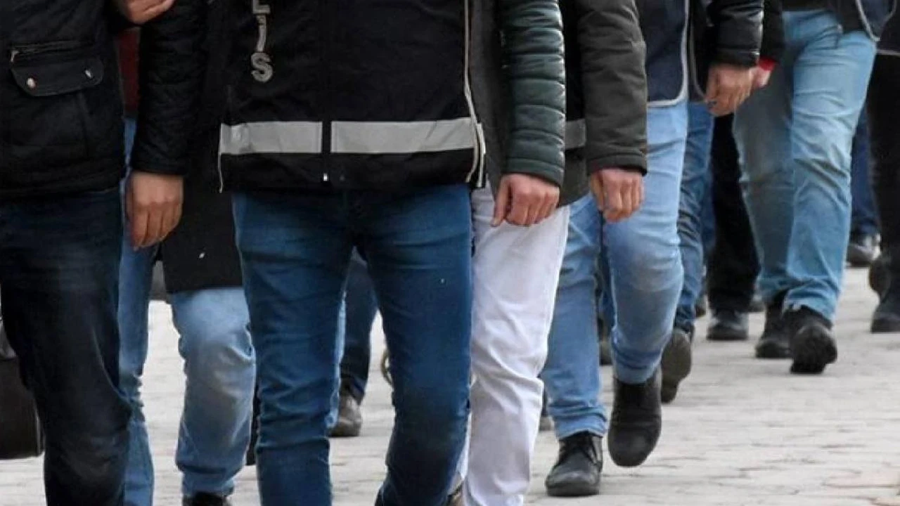 İstanbul'da IŞİD operasyonu: Çok sayıda gözaltı var
