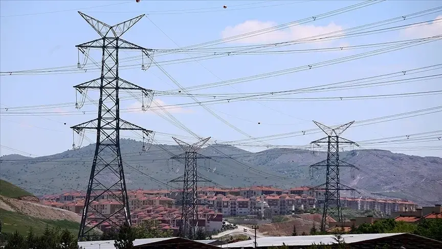 Türkiye'nin elektrik üretimi nisanda artış gösterdi