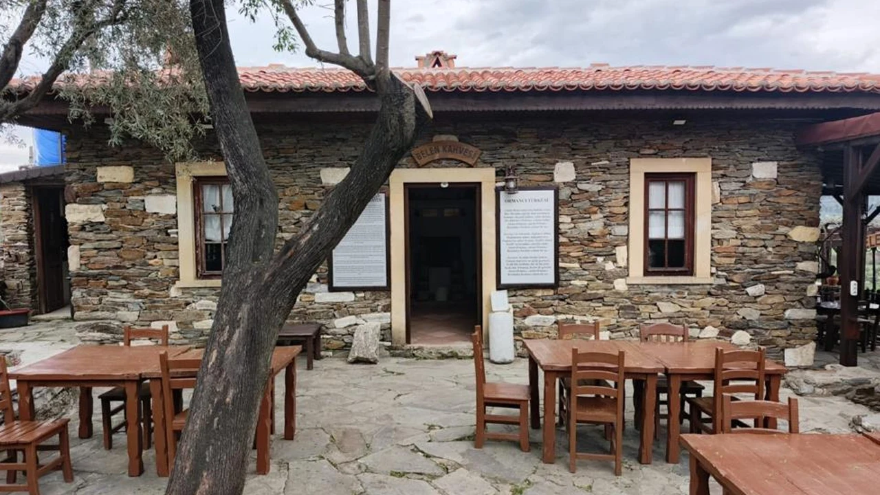Muğla’nın hafızası belen kahvesi yenilendi: Ormancı Türküsü’nün doğduğu mekan yeni yüzüyle misafirlerini bekliyor