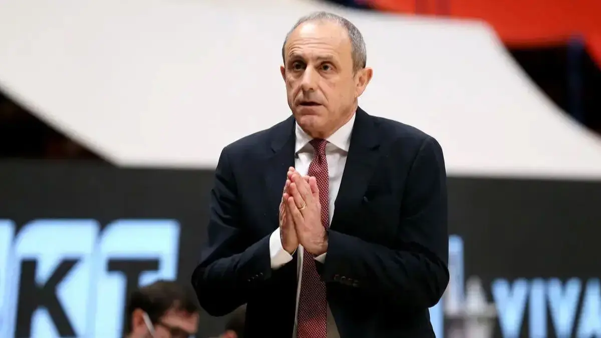 EA7 Emporio Armani Milan'da Ettore Messina dönemi sona erdi