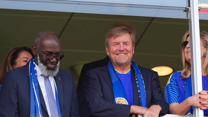 Hollanda Kralı Willem-Alexander'den Curaçao sürprizi