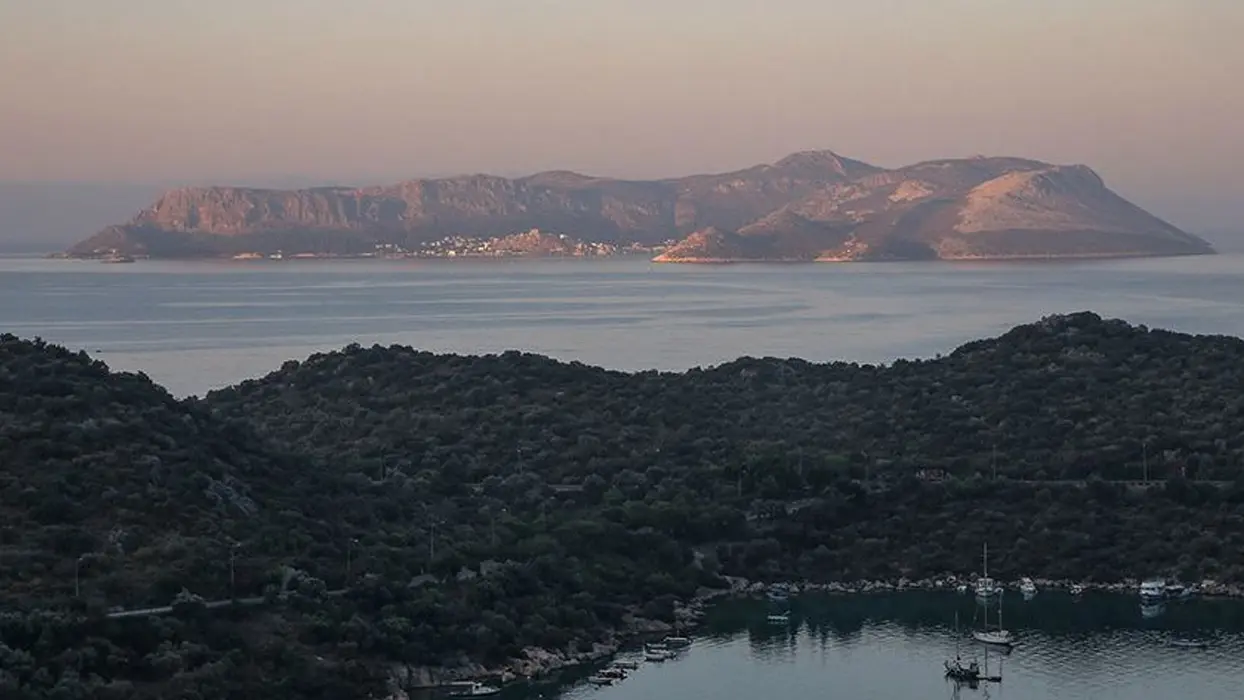 Tine ve Kırlangıç adalarında OHAL ilan edildi