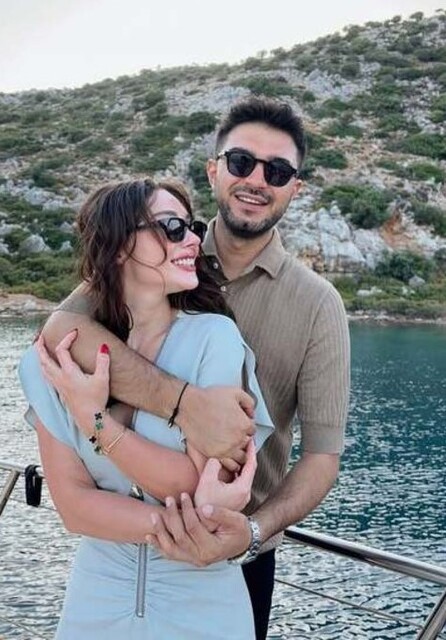 Rabia Soytürk'ten Samet Vuruşan'a romantik kutlama