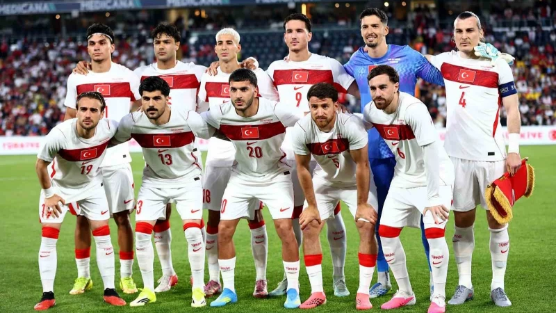 Galatasaray'a milli futbolcudan iyi haber! Transferi kolaylaştı