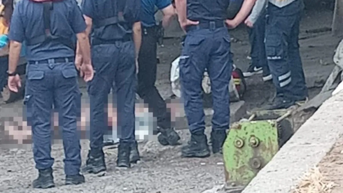İstanbul'da midye toplamak için denize girip şoke oldular! Gizemli ceset buldular