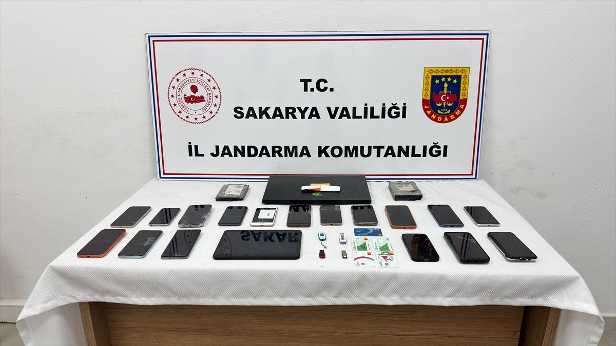 Sakarya merkezli "suç örgütü" operasyonunda 6 zanlı tutuklandı