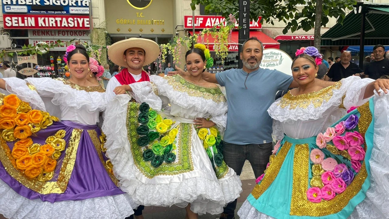 16. Uluslararası Kemençe ve Horon Festivali coşkuyla başladı