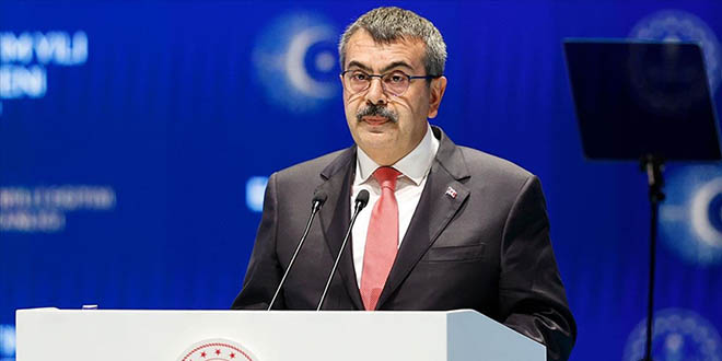 Bakan Tekin: Eğitimdeki devrimimizi Londra'da alkışladılar