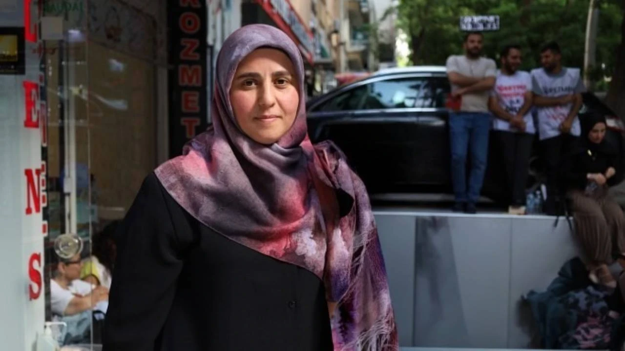 Öğretmenler 8 gündür açlık grevinde: Hakkımızı teslim etmiyorlar