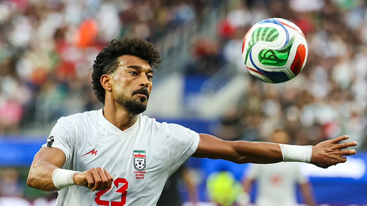 İranlı futbolcudan tepki: "Bu sizi ilgilendirmez"
