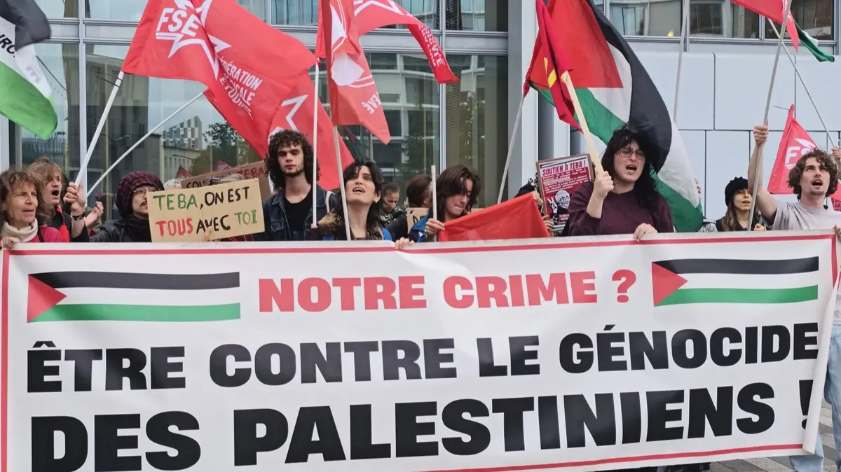 Paris'te sular durulmuyor: Gazze için halk sokağa döküldü