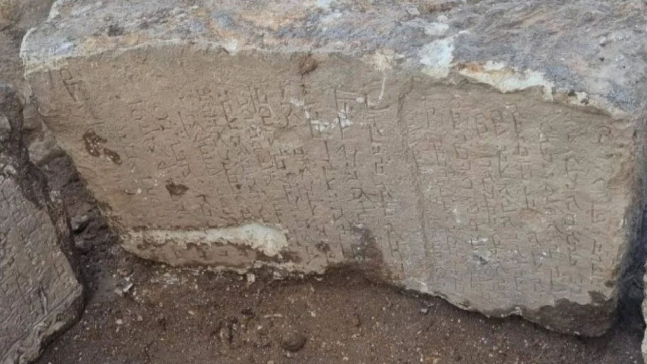 Peyzaj çalışmasında ortaya çıkmıştı: Midyat’ta bulunan kitabeler 4. yüzyıla ait