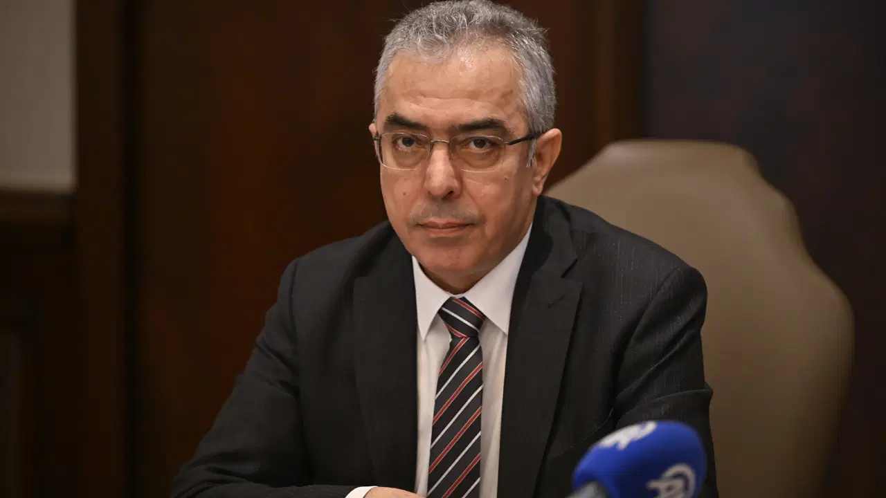 'Seçim tarihi' çıkışı gündem olmuştu... Başdanışman Mehmet Uçum o önerisine 'açıklık' getirdi: 'Erken değil, öne alınmış seçim'
