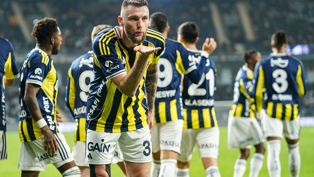 Galatasaray'dan transfer hamlesi! Fenerbahçe'nin eski yıldızıyla görüşüyor
