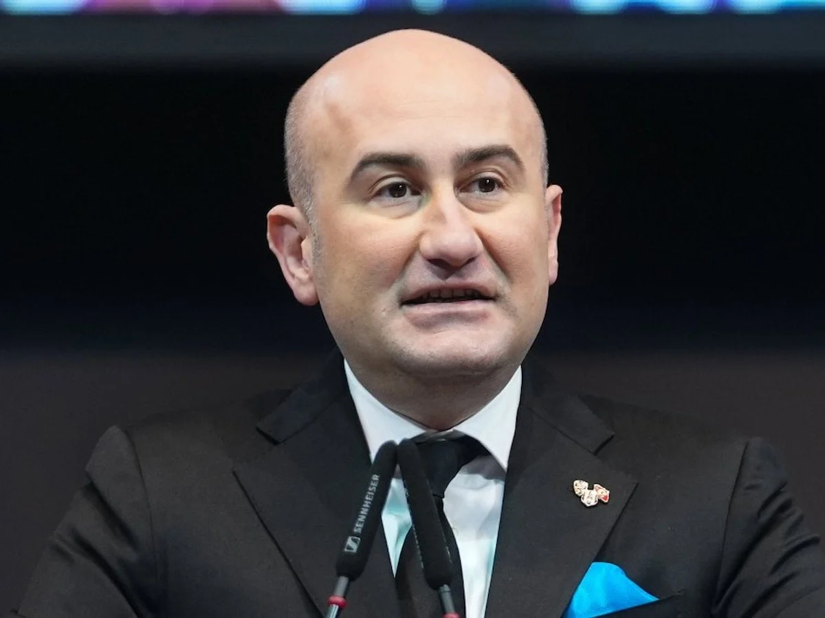 Hüseyin Yücel: Beşiktaş sahipsiz kalmaz