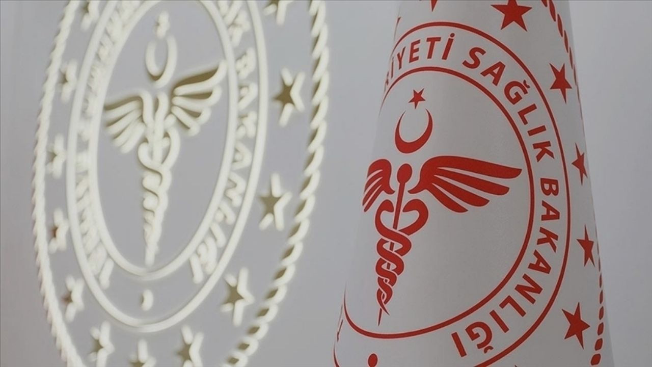 Sağlık Bakanlığından doktoralı diş hekimleri için DUS kararı