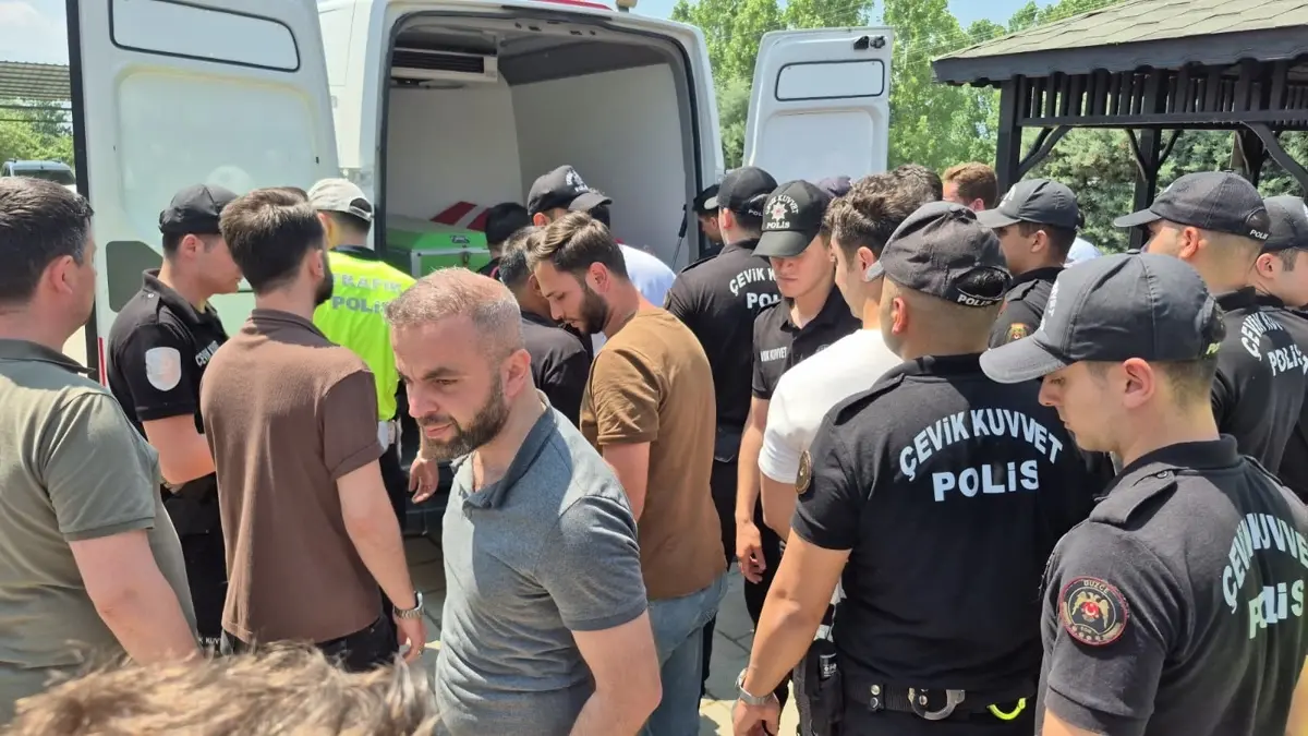 3 gündür ağır grip geçiriyordu! Genç polis memuru evinde hayatını kaybetti