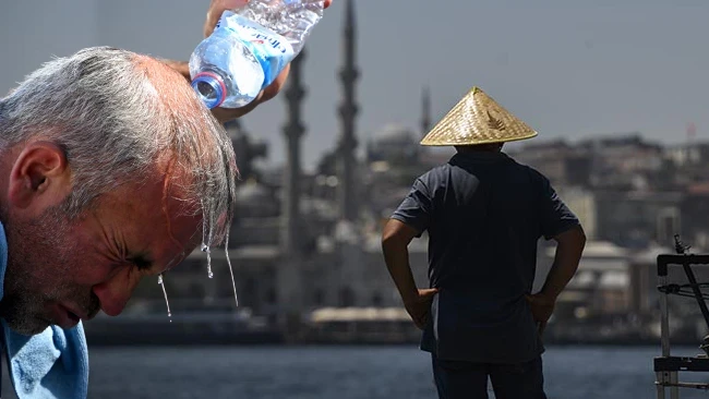İstanbul'a yarın için kritik uyarı: Hissedilen sıcaklık 40 dereceye çıkacak