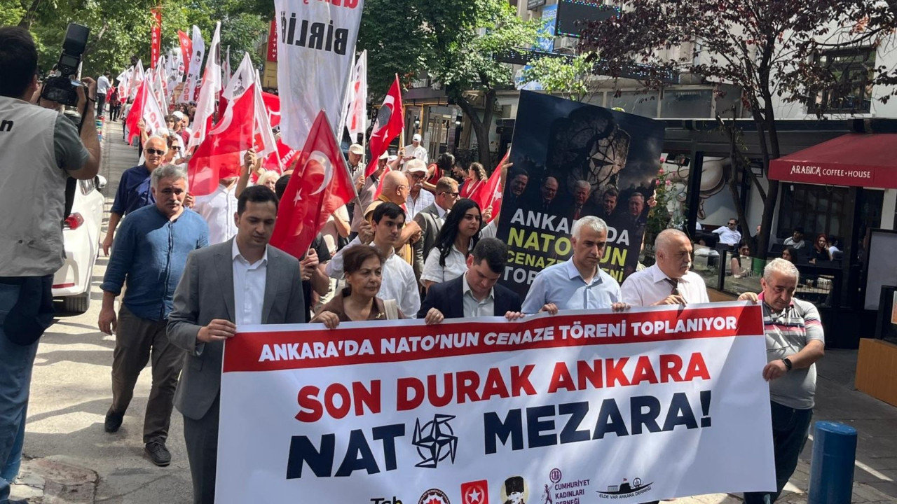 Ankara’da ‘NATO Zirvesi’ne Hayır’ yürüyüşü! 'İdam fermanı bizden olsun'