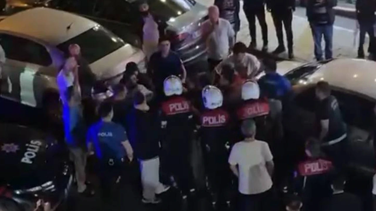 Gaziosmanpaşa'da zabıta ile esnaf birbirine girdi!
