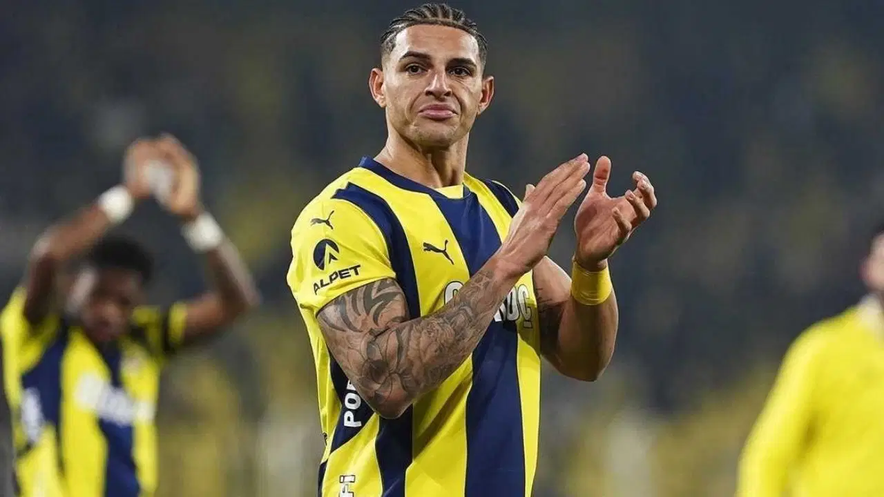 Diego Carlos kimdir? Fenerbahçeli Diego Carlos kaç yaşında, nereli? Diego Carlos kampa neden katılmadı?