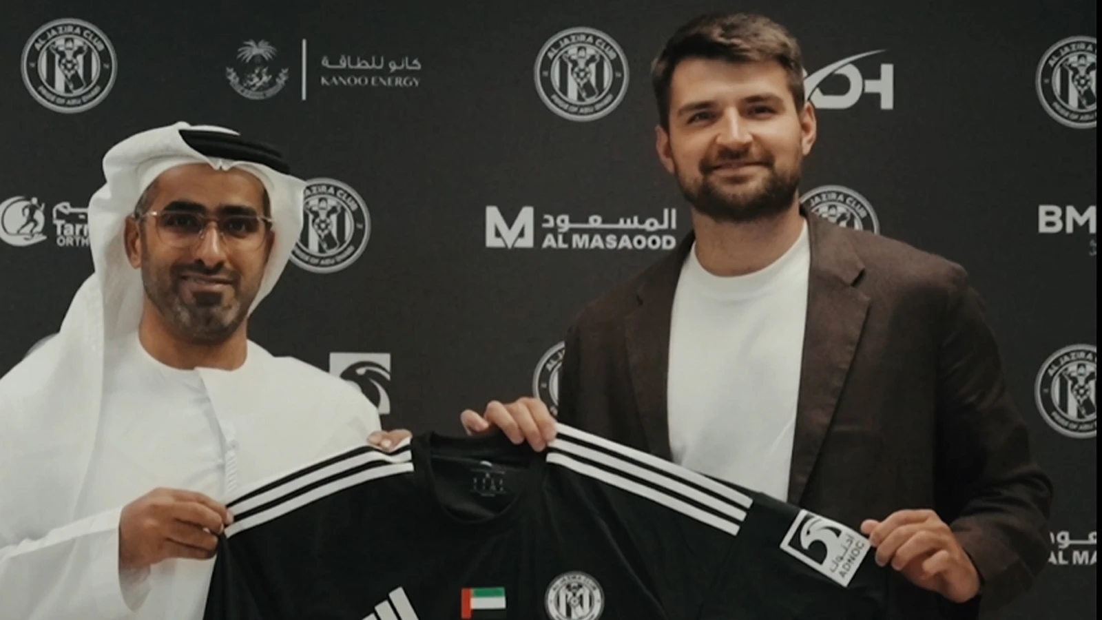 Bonservisi elinde olan Ersin Destanoğlu, Al-Jazira ile imzaladı