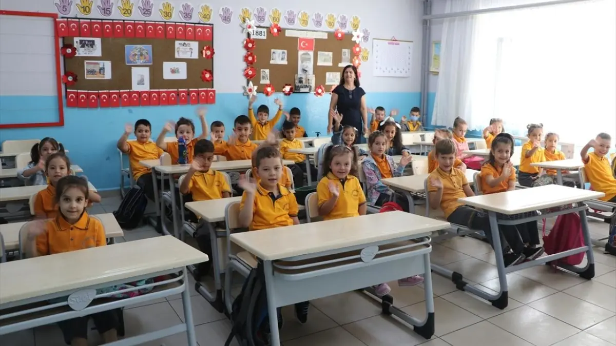 MEB'ten ilkokullara erken müdahale! İYEP 2'inci sınıflara çekildi