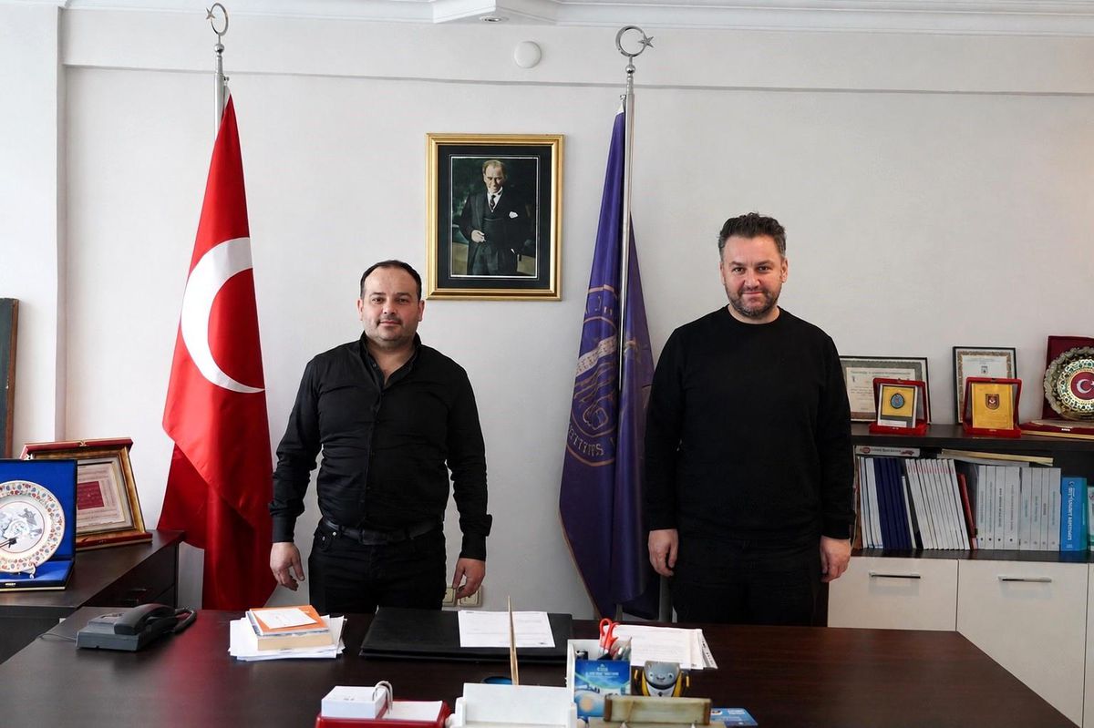 Bilecik'te 20 bin kişinin katıldığı festival sonrasında oda başkanlarından Vali Sözer'e teşekkür