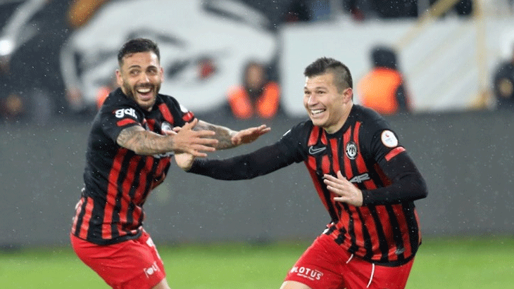Çorum uzatmalarda kazandı! Adını play-off finaline yazdırdı