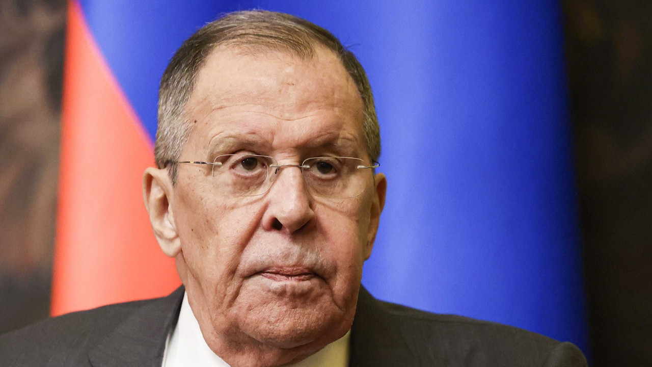 Lavrov'dan 'Avrupa'yla savaş' sorusuna yanıt: Hiçbir ihtimali dışlamıyorum