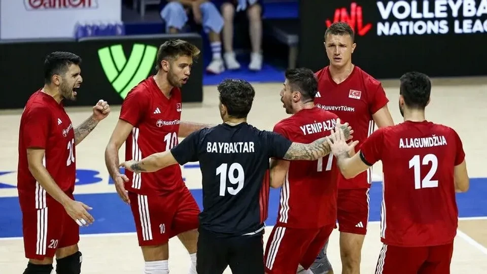 Türkiye - İran voleybol maçı bugün saat kaçta, hangi kanalda? 2026 VNL canlı izle!