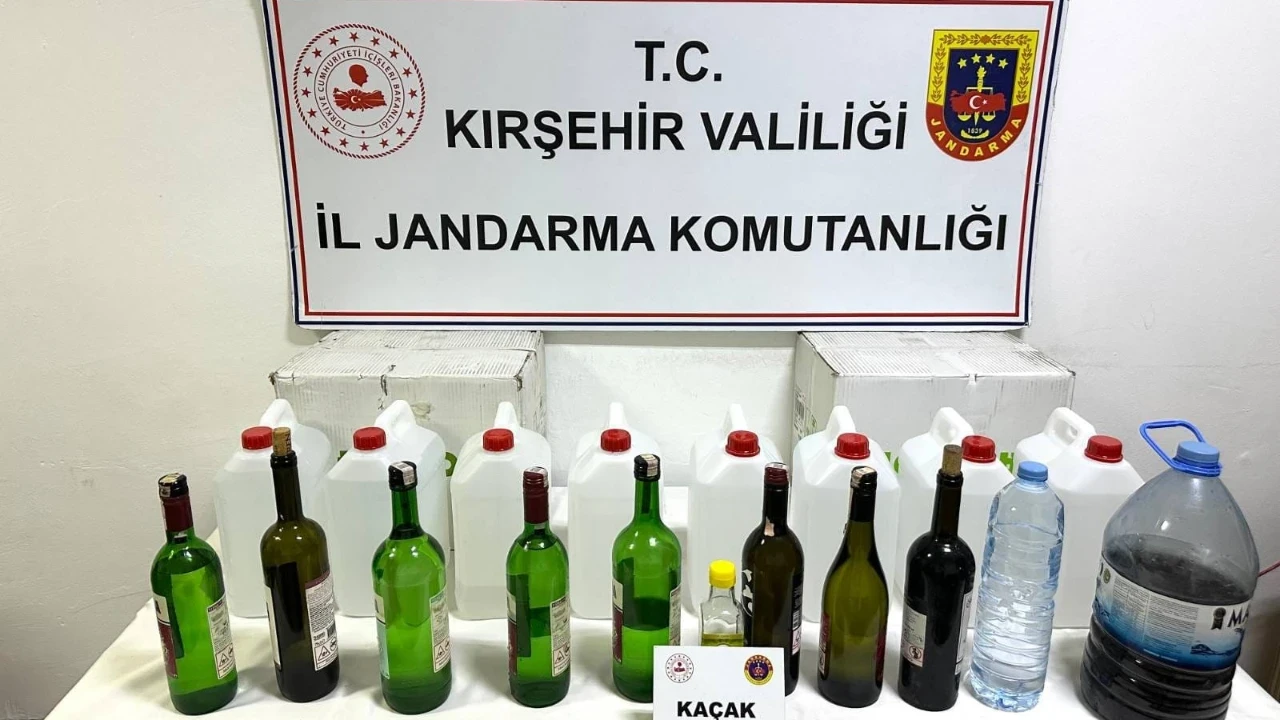 Kırşehir'de kaçak alkol operasyonu: 48 litre alkol ele geçirildi