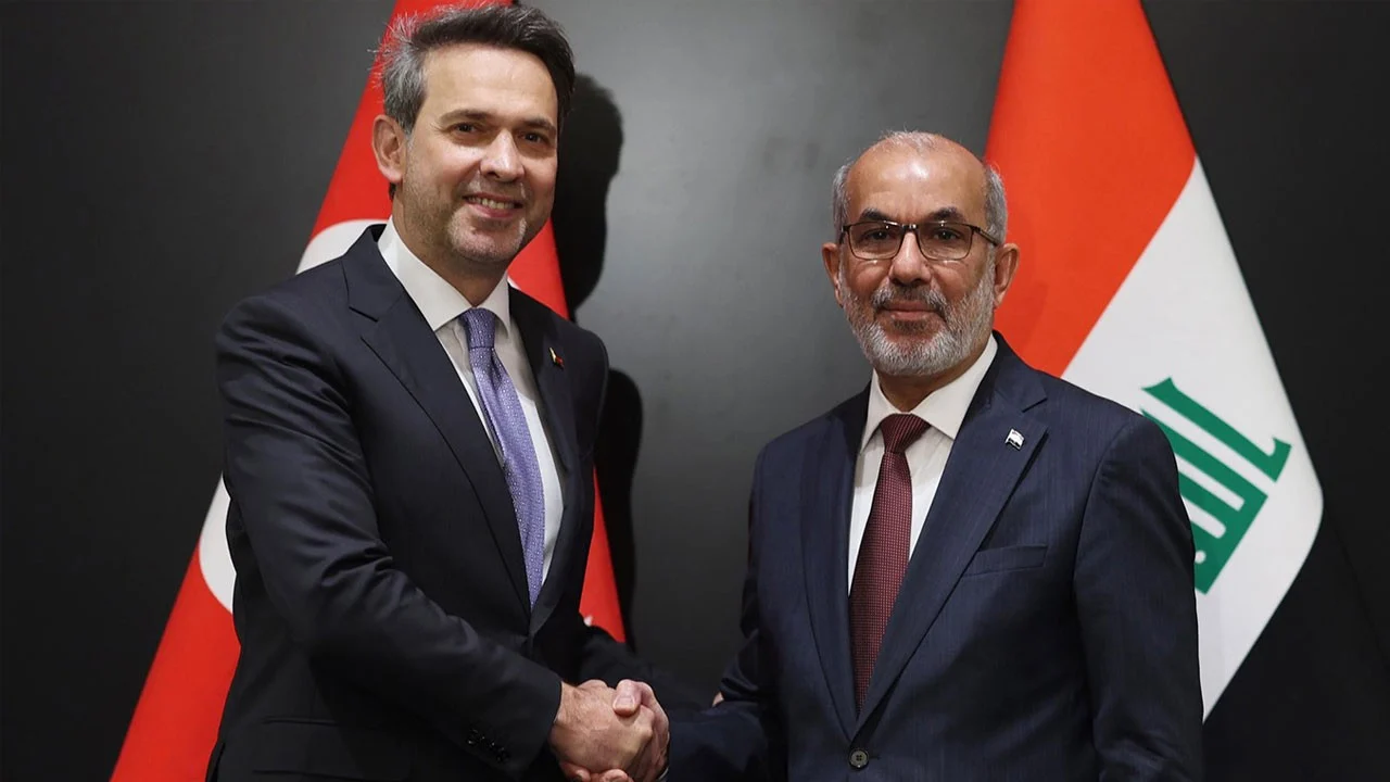 Bakan Bayraktar, Iraklı mevkidaşı ile görüştü! Kalkınma Yolu Projesi enerji hattı olacak