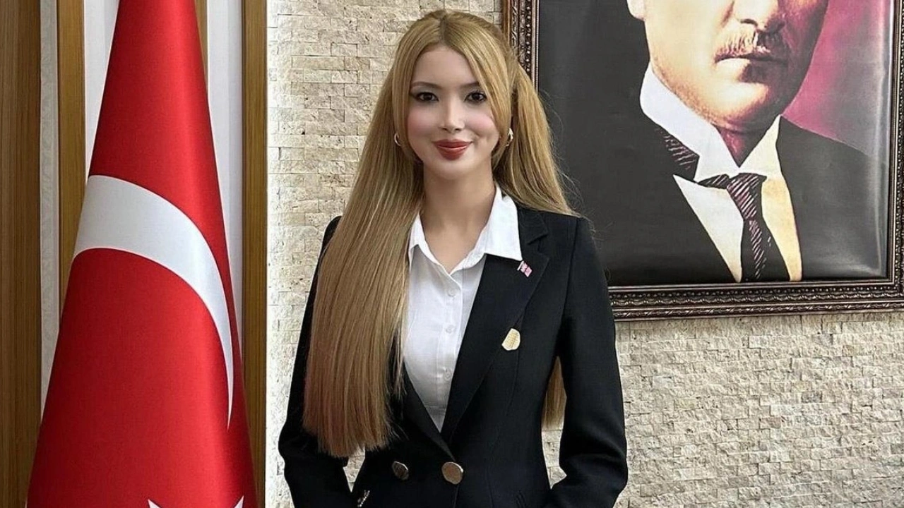 Erdoğan imzasıyla ışık hızında terfi! 'Cindy bebek kaymakam' vali yardımcısı oldu