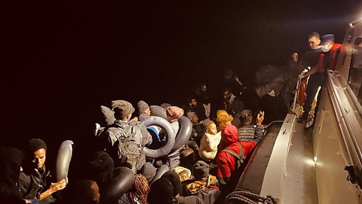 İzmir'de göçmen kaçakçılığına yer yok!