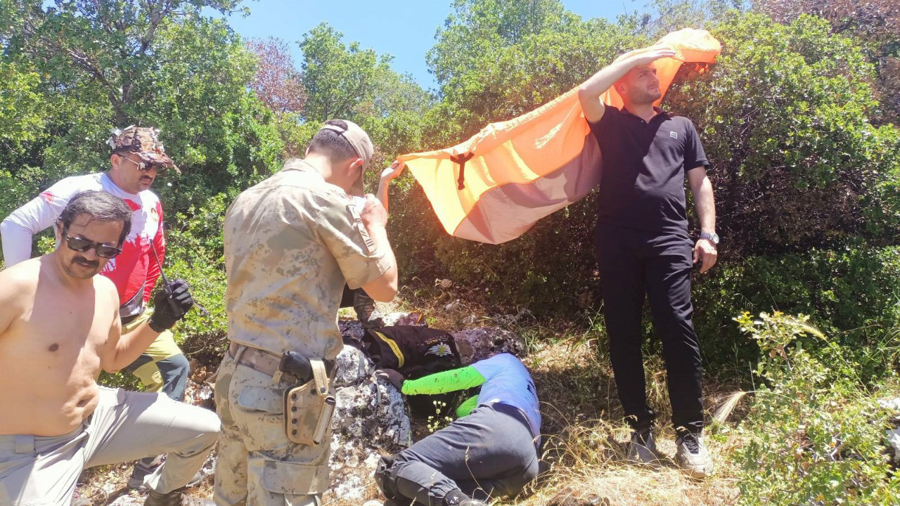 Gaziantep'te yamaç paraşütü kazası: Ormana düşen pilot yaralandı