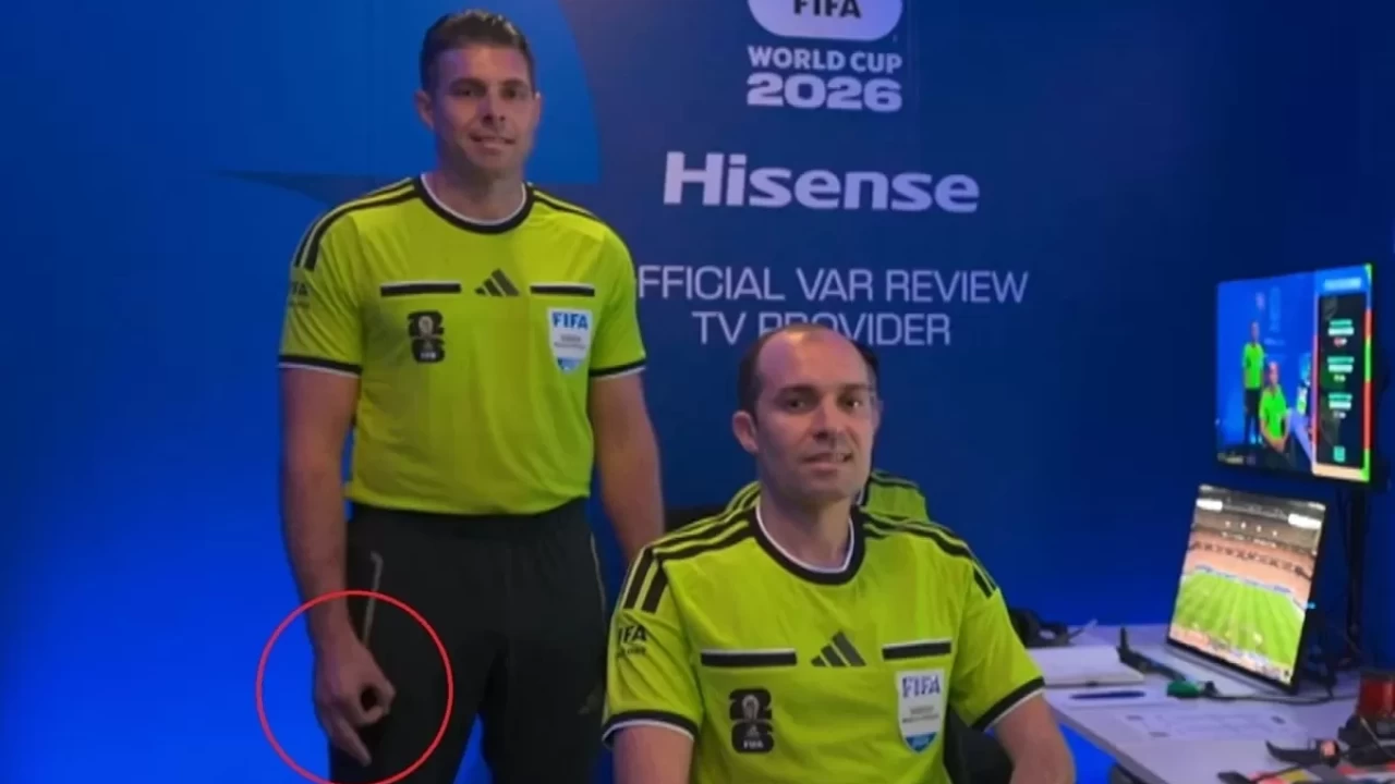 Dünya Kupası'nda 'White Power' krizi! FIFA hakem hakkında kararını verdi