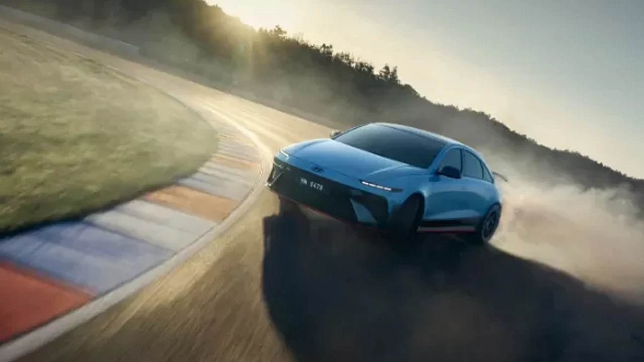 Geleceğin tasarımı yollara çıkıyor: Yeni Hyundai IONIQ 6 için geri sayım başladı