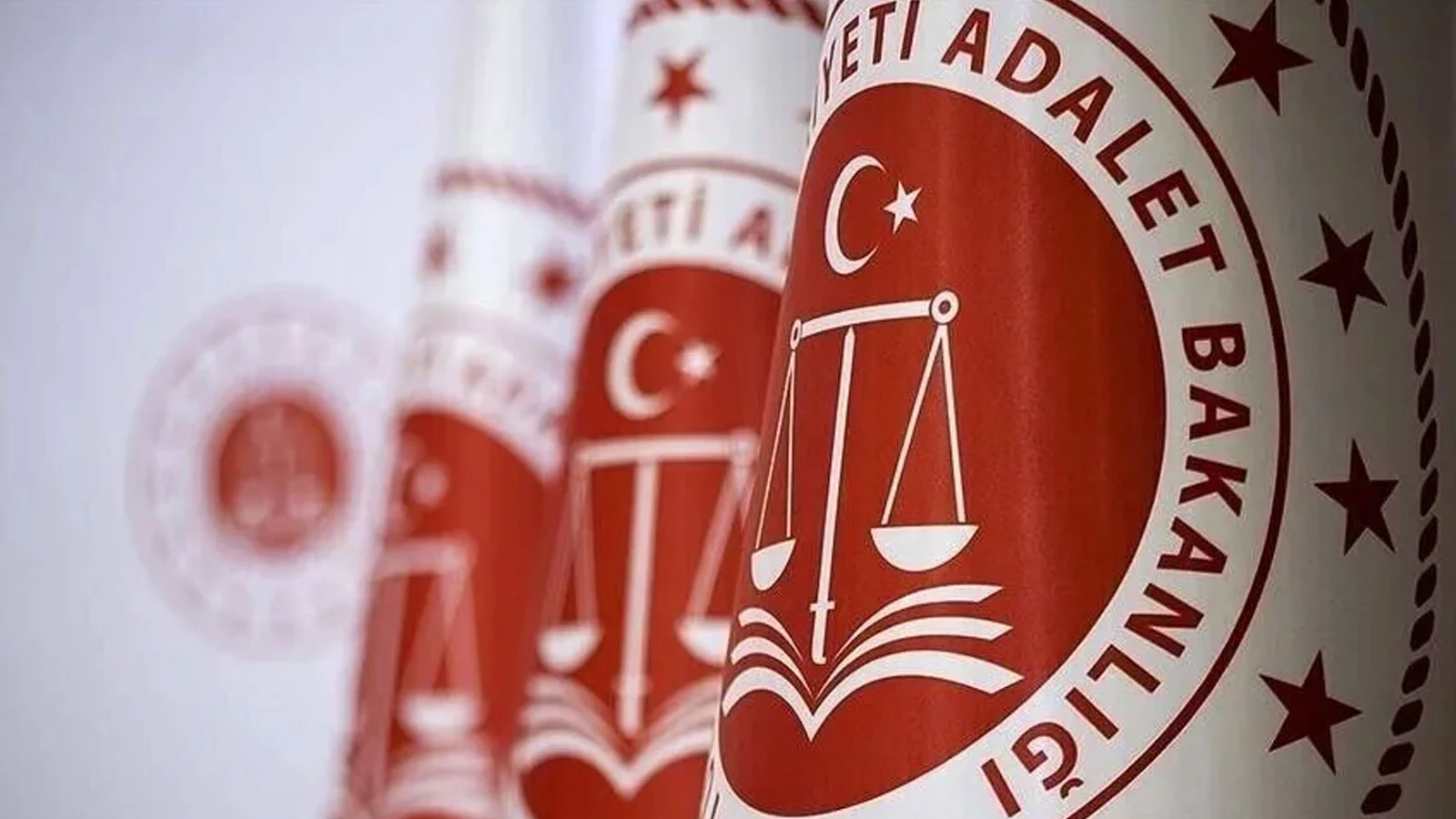 Adalet Bakanlığı: Rojin Kabaiş’in kıyafetlerinden DNA örneği alınmadığı iddiası gerçeğe aykırıdır
