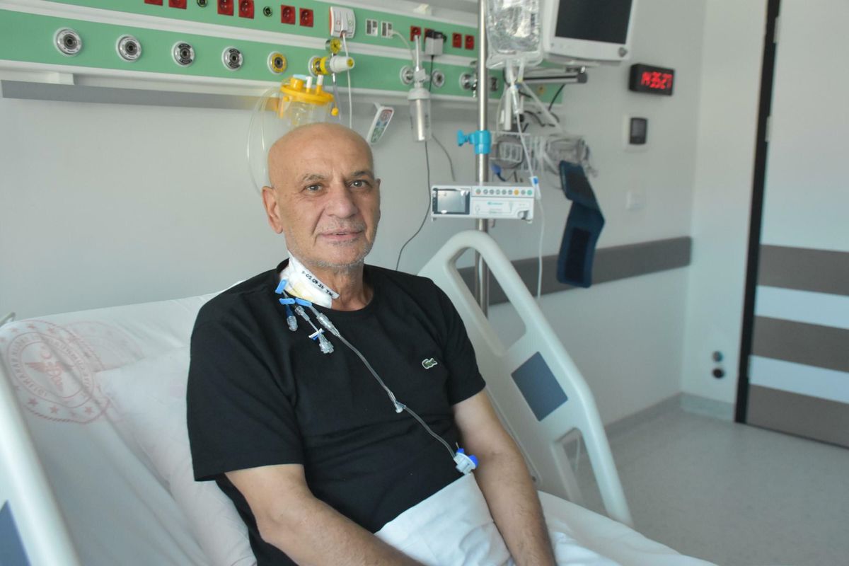 Kemik İliği Kanseri Teşhisi Konulan Hastaya Otolog Kök Hücre Nakli