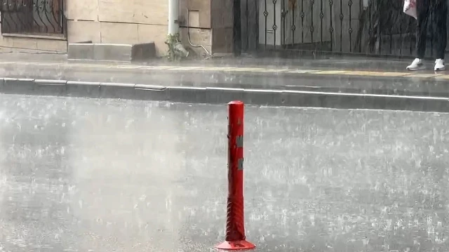 Burdur'da şiddetli yağmur etkili oldu