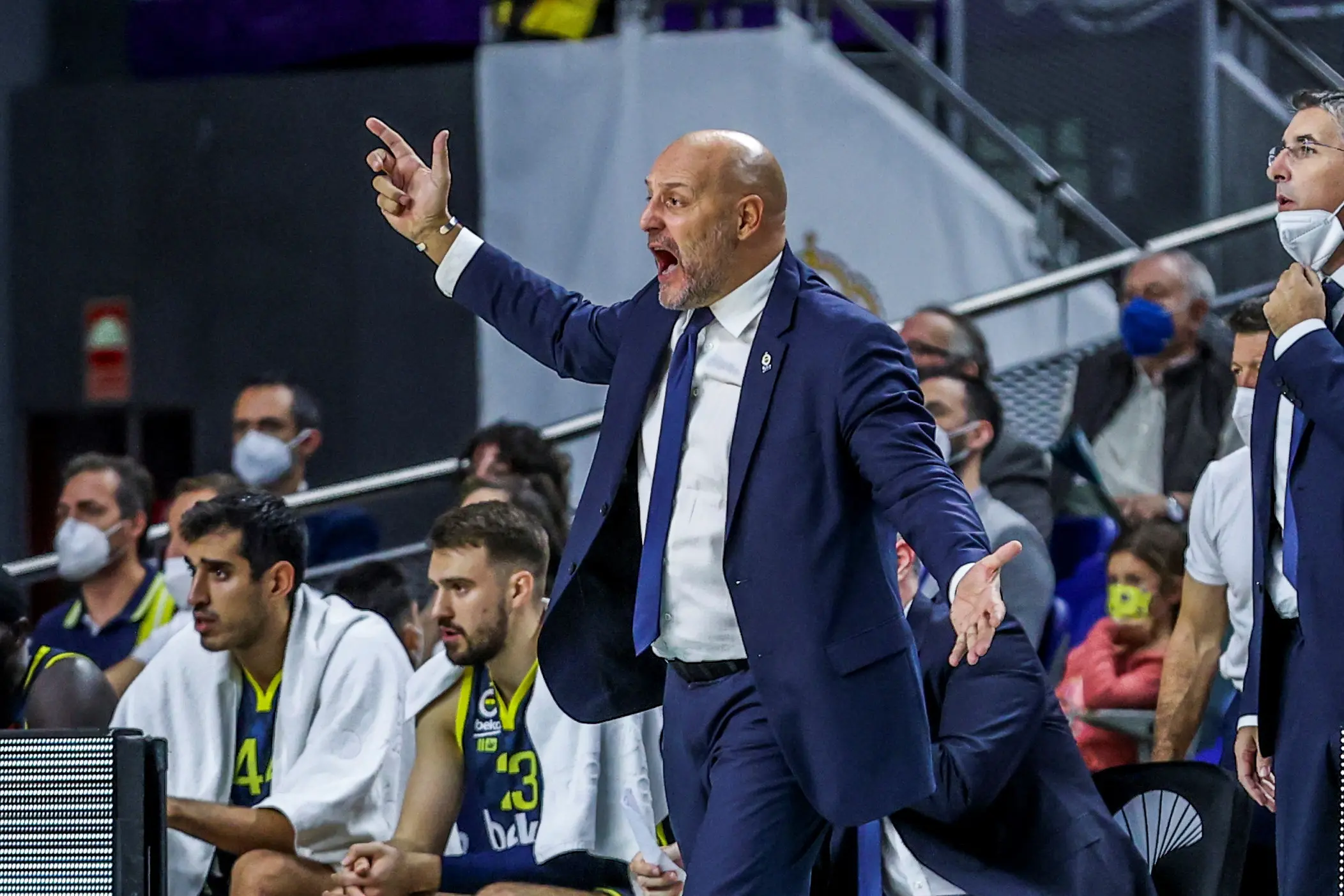 Djordjevic'ten Bahçeşehir Koleji'ne şampiyonluk mesajı
