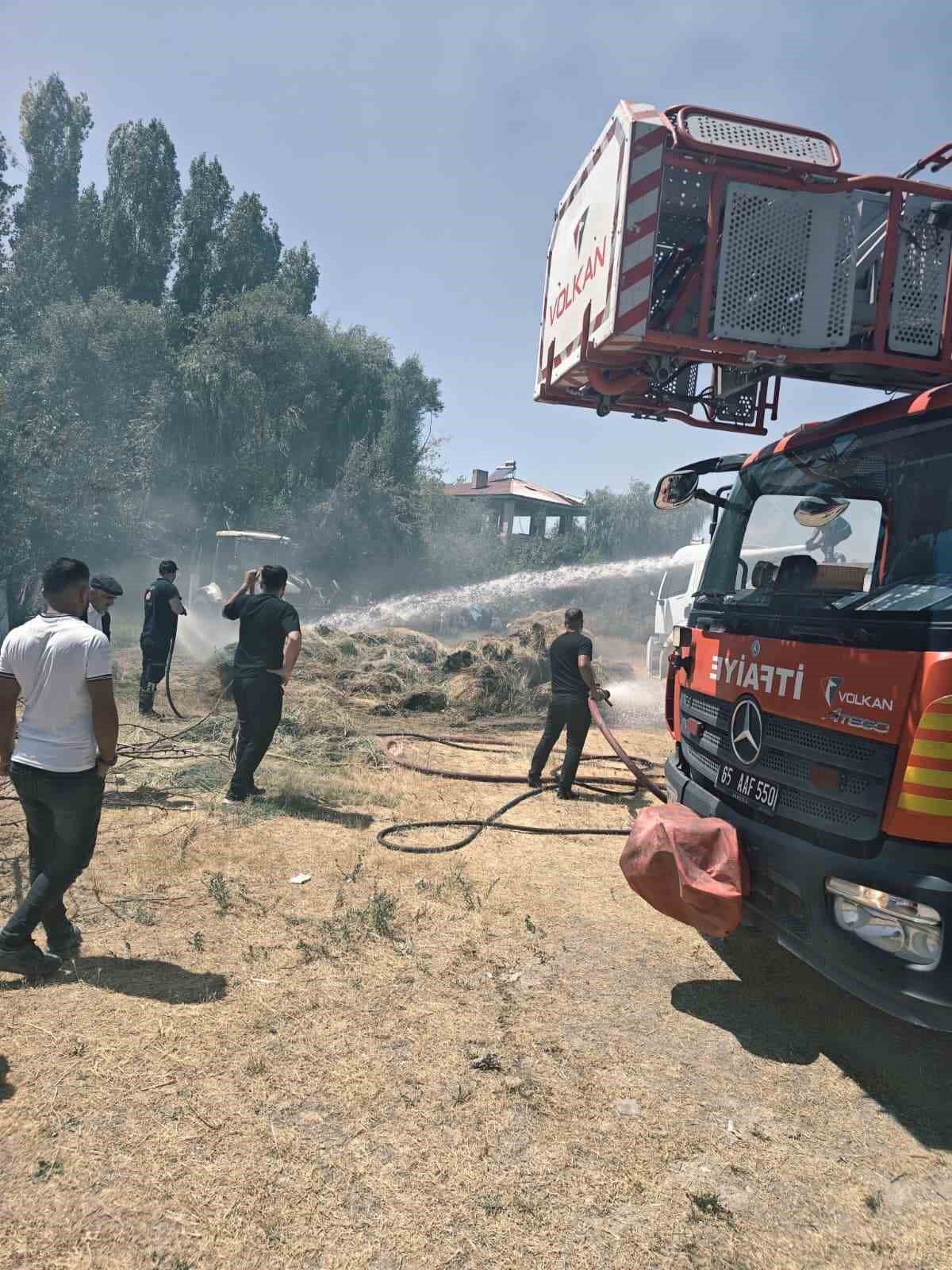 Van'da Ot Yangını Kontrol Altına Alındı