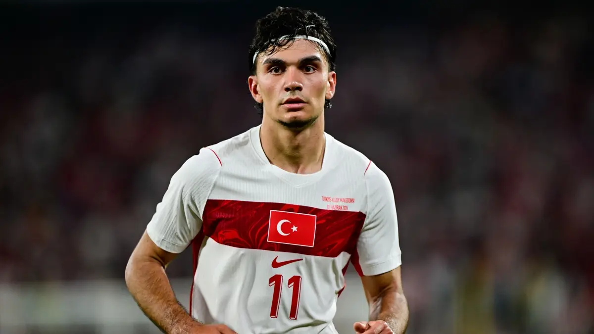 Galatasaray'ın rakibi çok! Dünya devleri, Can Uzun'un peşinde