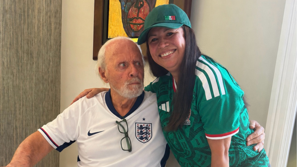 Dünya Kupası'nda İngiltere'yi destekleyen Anthony Hopkins'e tepki