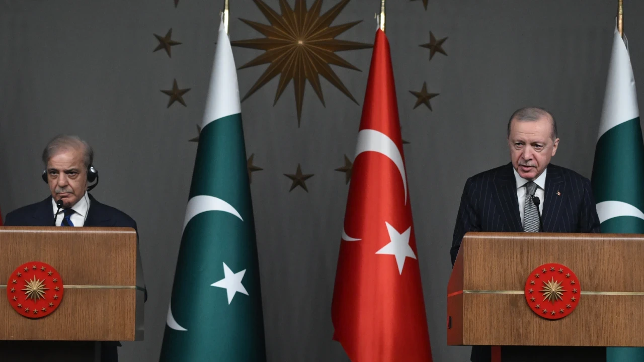 Cumhurbaşkanı Erdoğan'dan İsrail Mesajı: 'Katliam Kadrosu Lübnan'ı ve Suriye'yi Rahat Bırakmıyor'